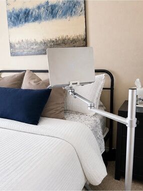 Adjustable Stand Phone, Tablet or MacBook Air Stand Arm - Silver